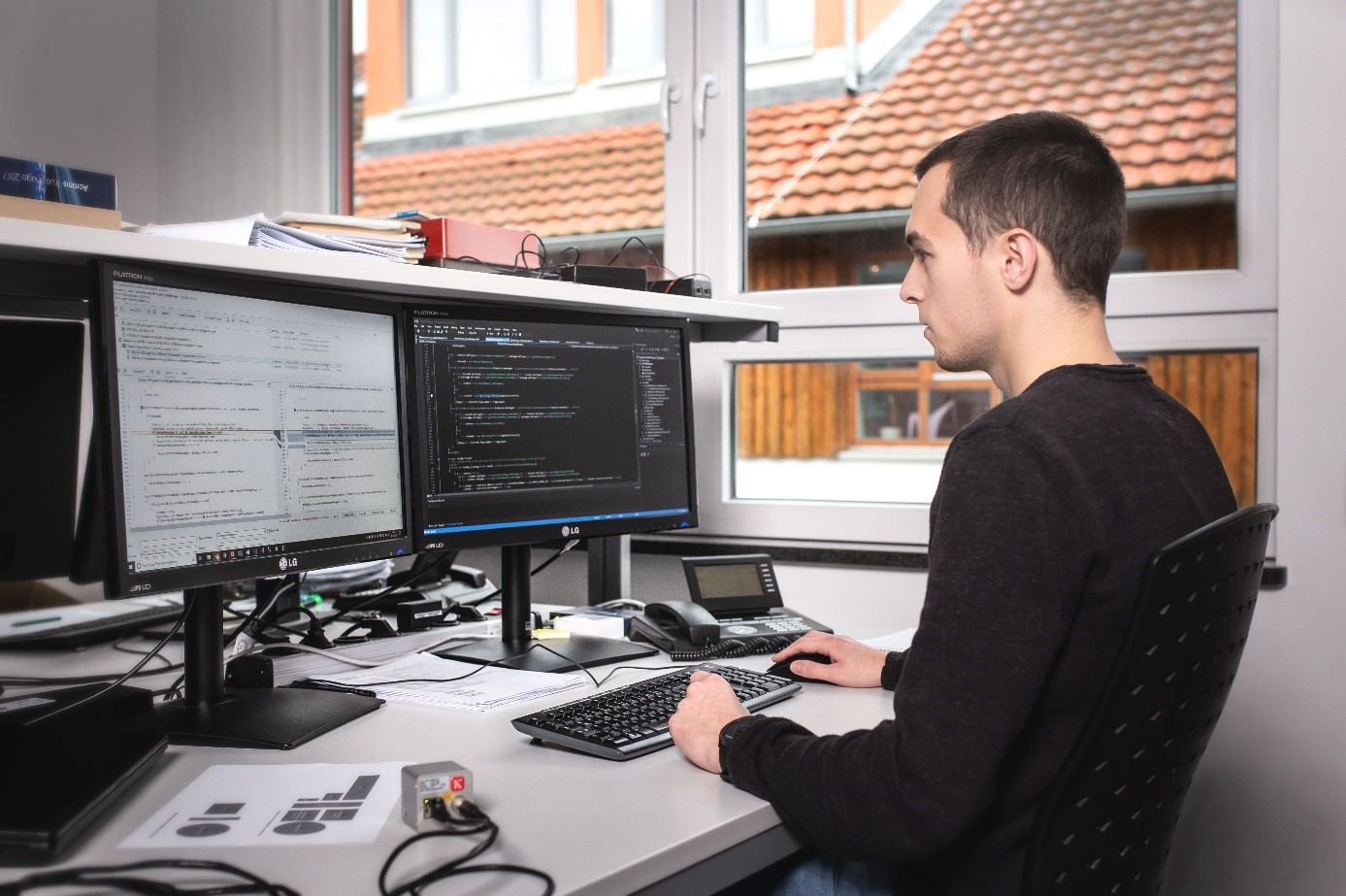 Niklas, Softwareentwickler am PC, Ausbildung zum Fachinformatiker für Anwendungsentwicklung, Erfahrungen | Kappa optronics
